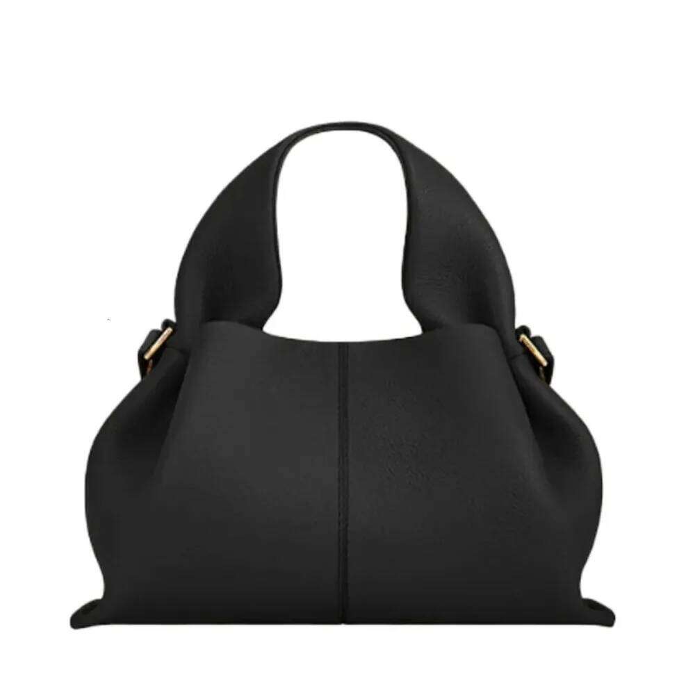 Fashionable New Leather Cloud Handbag, European And American High-End Vintage Women's Shoulder Bag