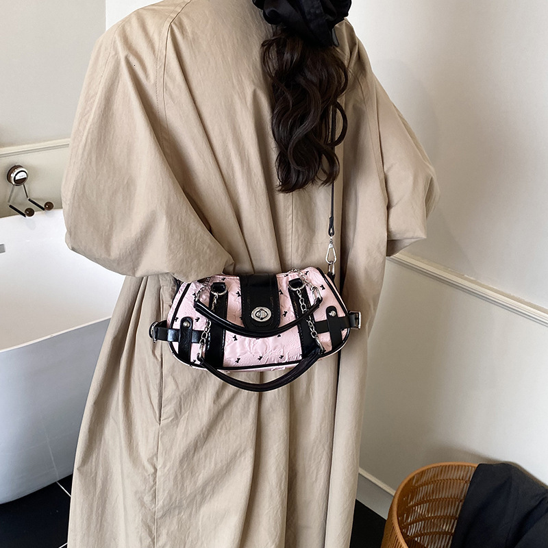 Free shipping designer bag High-end Spliced Chain Handbag New Fashion Motorcycle Shoulder Bag Large Capacity Commuter Crossbody Bag