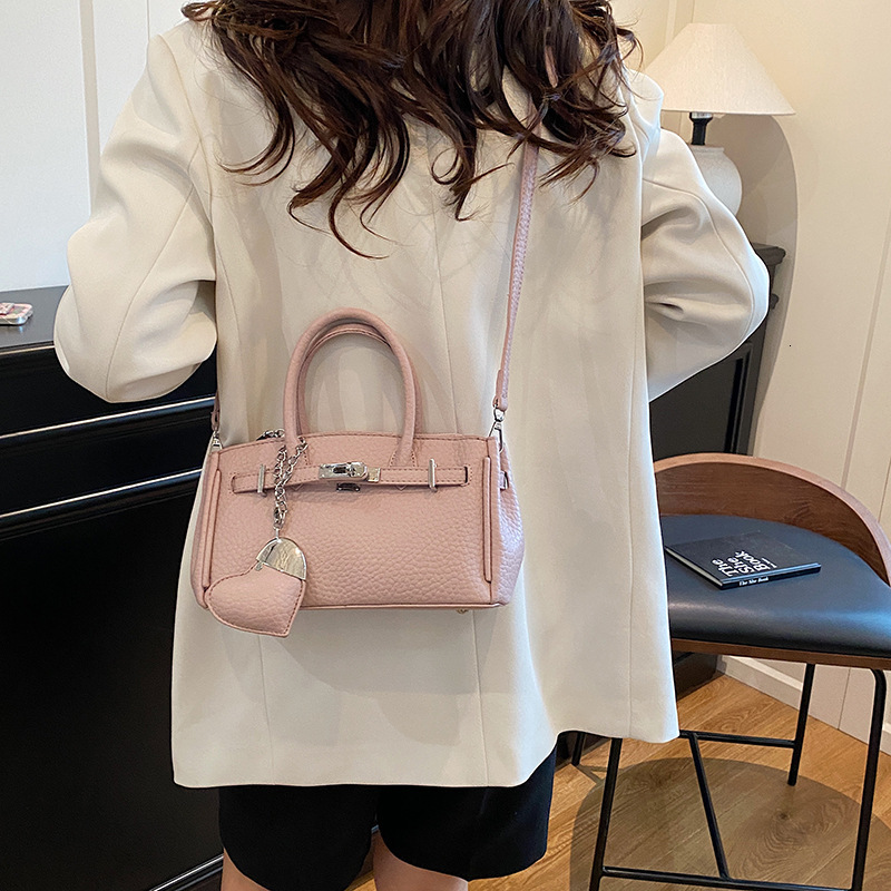 Free shipping designer bag High-end Stylish Small Bag for Women New Summer Versatile Crossbody Bag Trendy Handbag