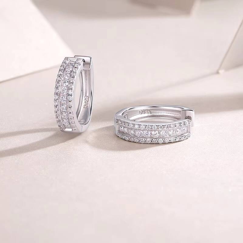 Three Layers Round VVS1 Clarity Moissanite Earrings Women Daily Wear Jewelry Hoop Earrings Hypoallergenic S925 Silver Earrings