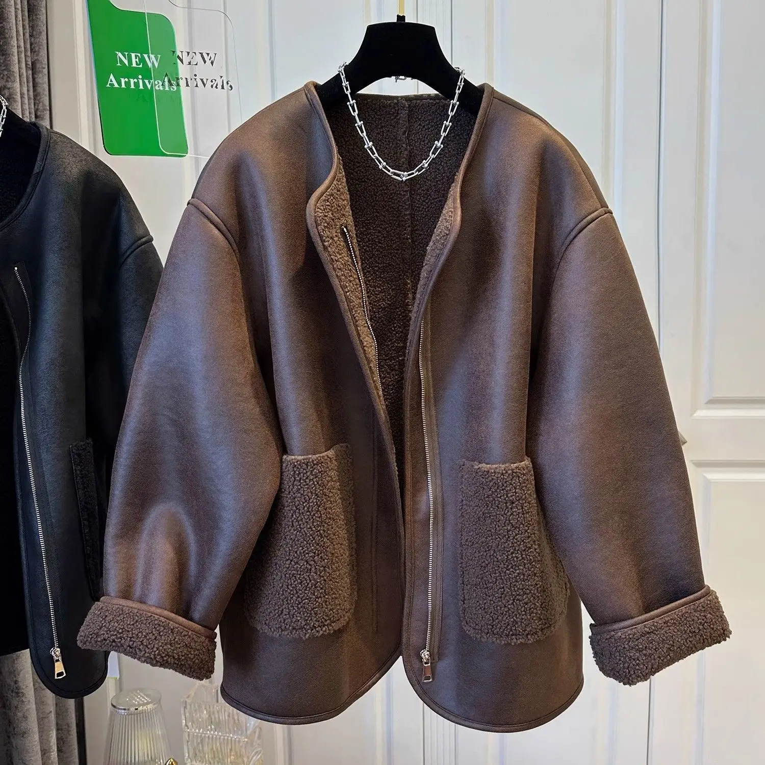 Plus Size Stunning Zipper Leather And Fur Spliced round Neck Jacket Womens Summer Warm Casual OnePiece Outerwear Short 251027