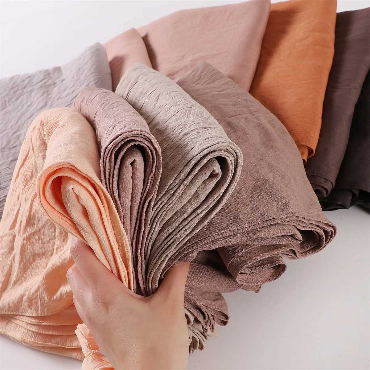 New Wrinkd Long Scarf For Wen Summer Solid Color Sunscreen Crumpd Scarves Soft Shawl Foard Viscose Fa Wrap ShawlsW251027