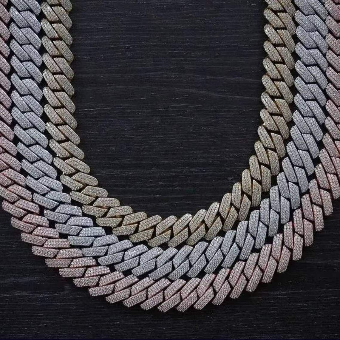 Flawless D VVS Moissanite Cuban Link Chain 18MM Iced Cuban Chain 925 Silver