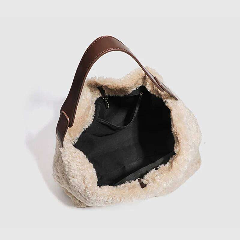 Designer Luxury New Fashion Autumn Winter Bags Women S Soft Plush Shoulder Faux Lamb Wool Handbag Large Commute Work Female Tote Bag