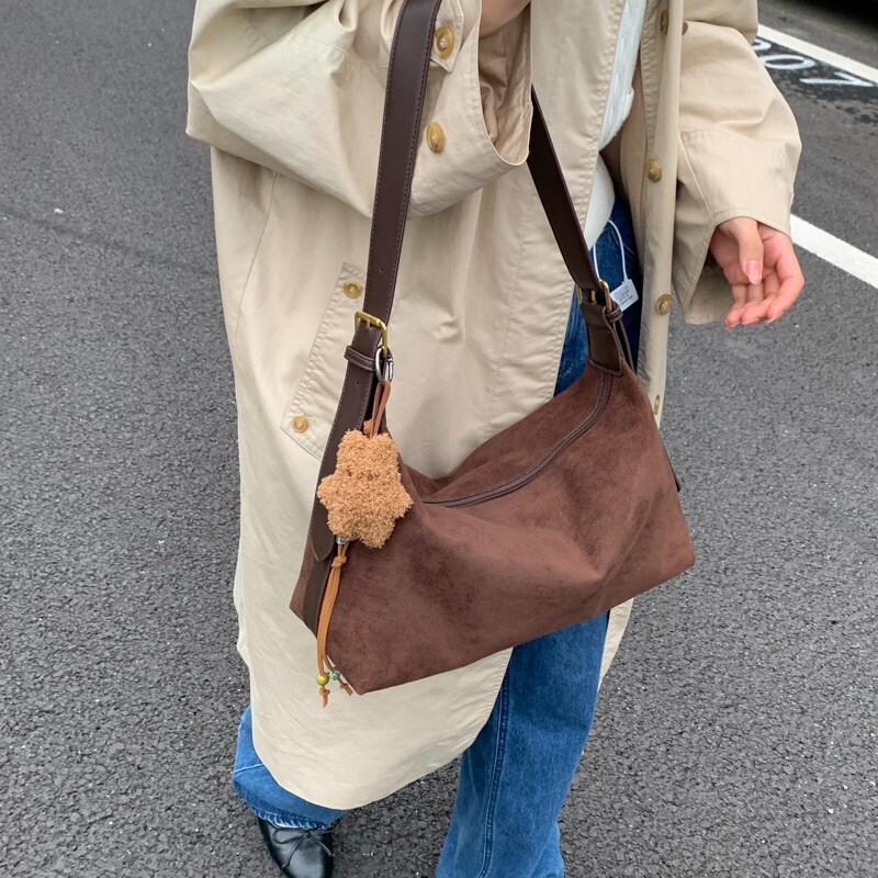 Free shipping designer bag Frosted Pillow Bag Niche Underarm Bag Autumn New Single Shoulder Tote Bag Versatile Crossbody Bag for Women