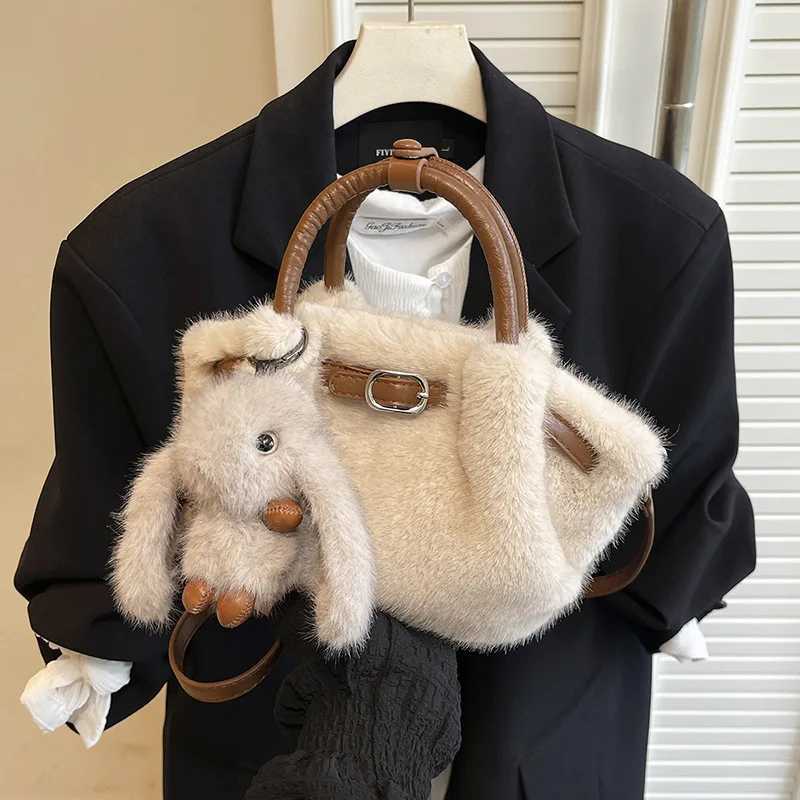Women Shoulder Crossbody Bag Faux Fur Mini Bucket Bag Luxury Plush Commuter Handbag Fashion Large Capacity Y251027
