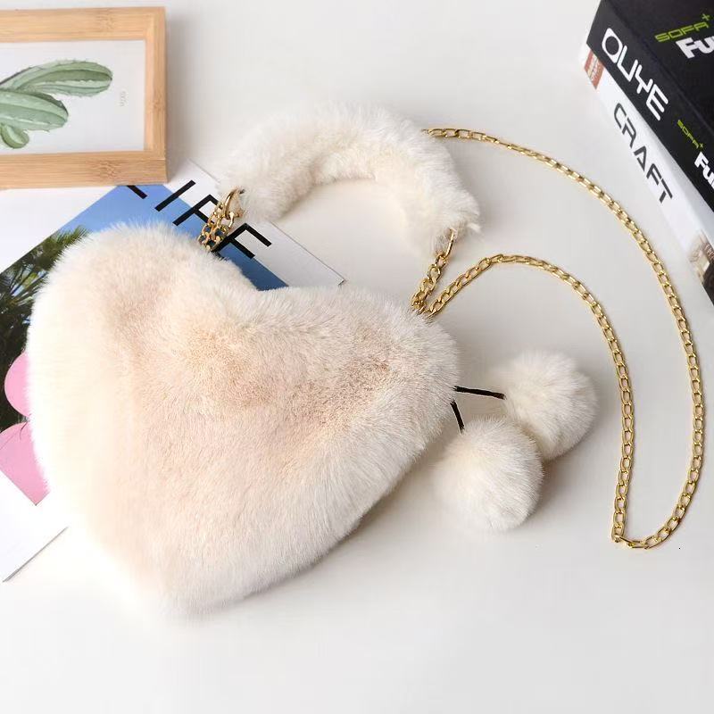 Autumn Winter Handheld Furry Fashion Chain Crossbody Plush Heart Bag Internet Celebrity Fur Trendy Style for Women