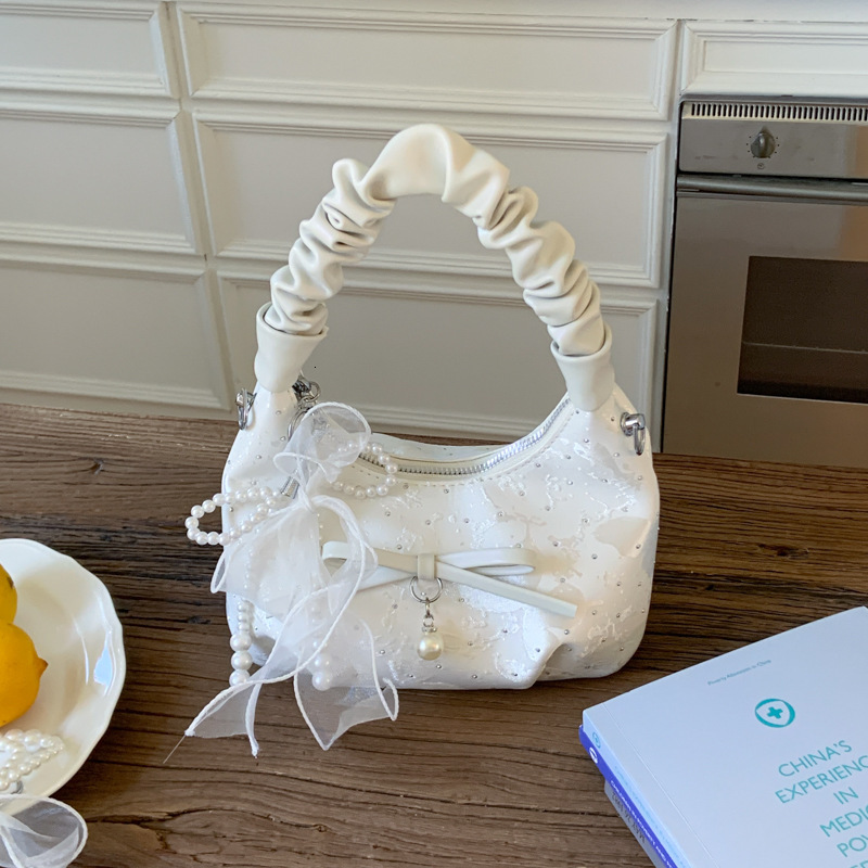 Free shipping designer bag Trendy Gentle Ruched Handbag for Women Spring Summer New Fashionable Versatile Chain Shoulder Crossbody Bag