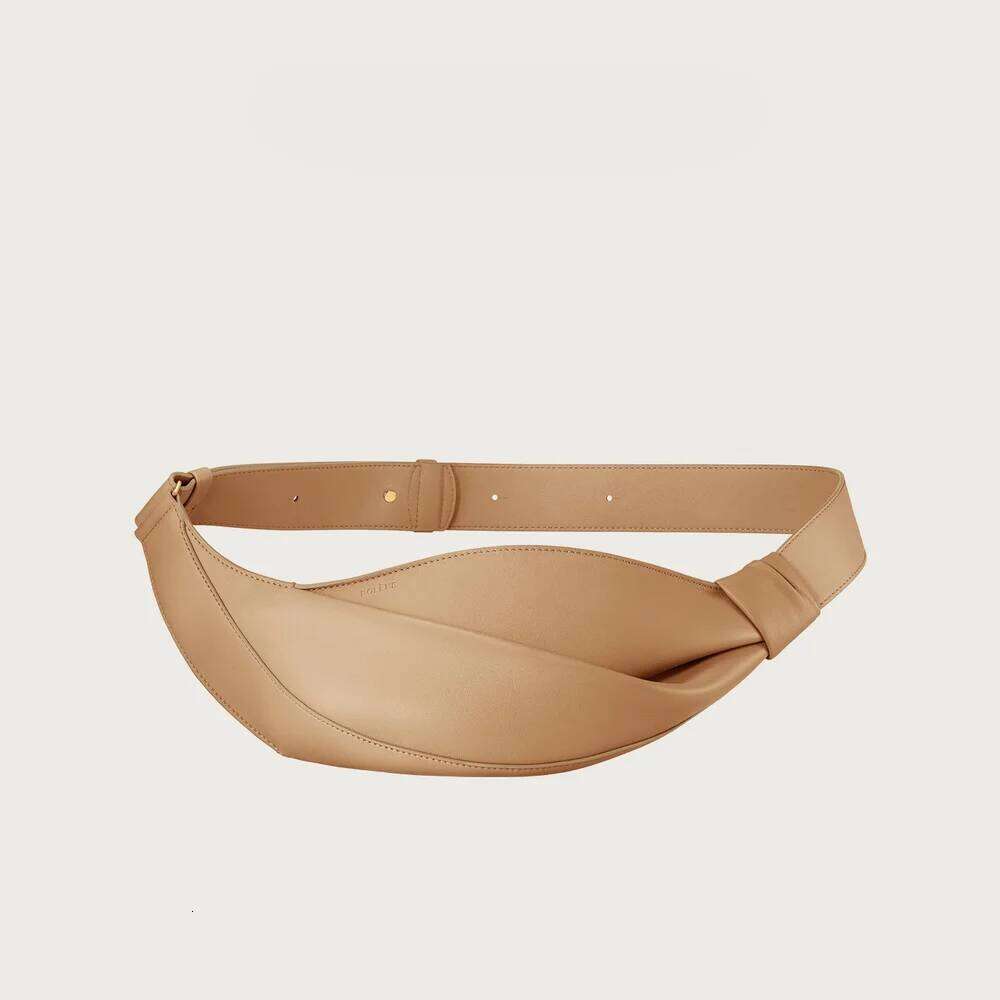 Hot Large Capacity Pillow Shaped Personalized Niche Travel Smooth Cowhide Crossbody Bag