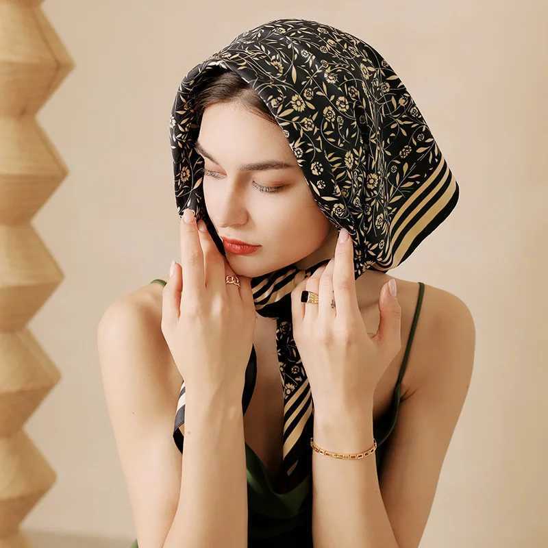 Fashion Bandana Neck Scarfs For Wen Floral Print Handkerchi Hijab Scarf Fa Luxury Cotton band Soft Neck Scarves 70cmW251027
