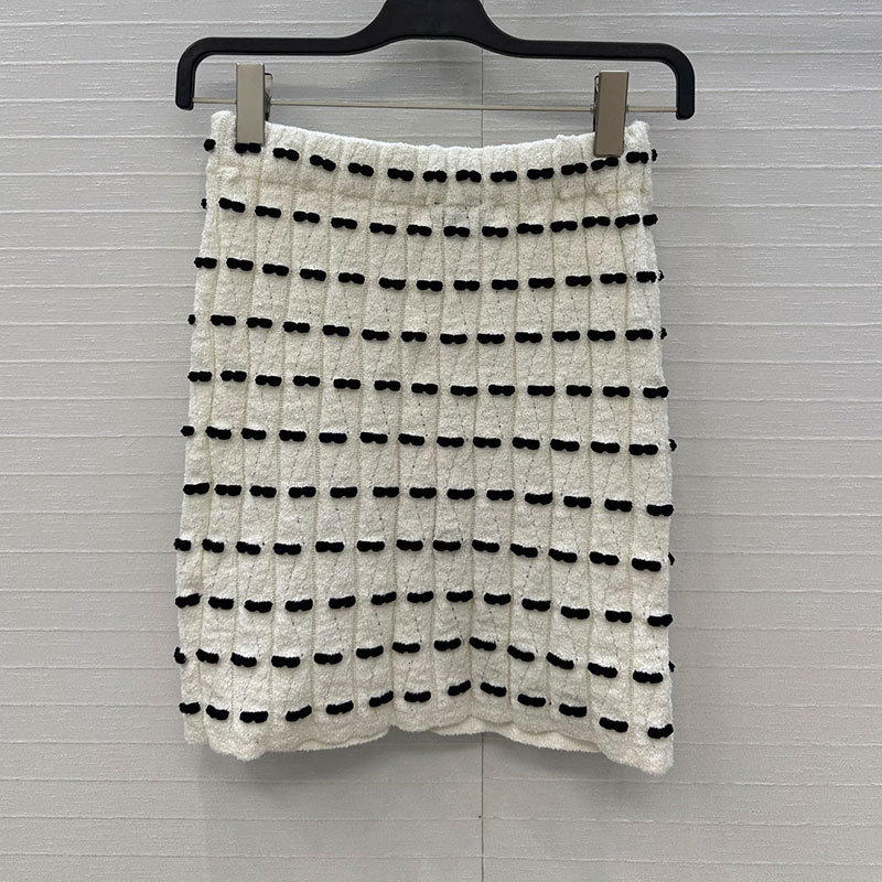 Chan Women's Black White Bow Semi Skirt Wool Blend Designer Luxury Elastic Waist Mini A-Line Bodycon French Elegant 2025 Winter New High Quality 
