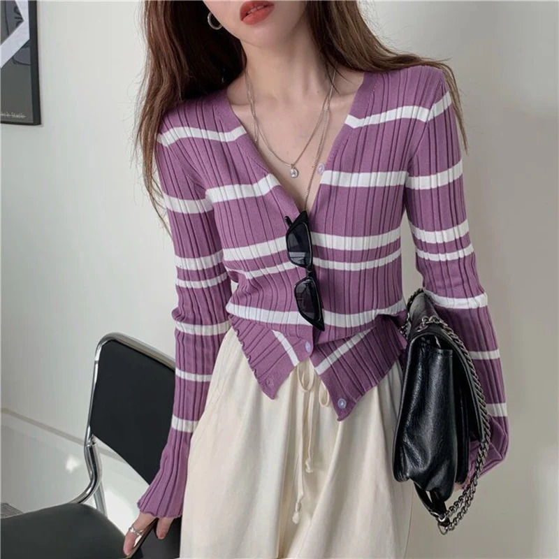Y2k Stripe Women Cardigan Korean Knitted Slim Button Female Casual Tops Autumn Fashion All Match Chic V Neck Ladies Crop Top 251027
