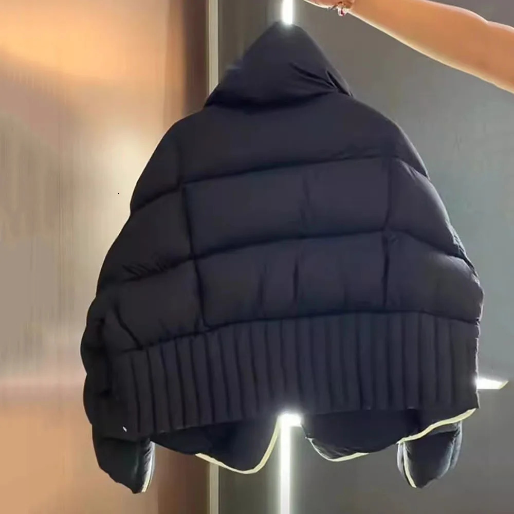 Winter Womens Down Jackets Ultra Light Warm Casual Coat Female Puffer Jacket Korean Oversized Black Parka Outerwear 251027