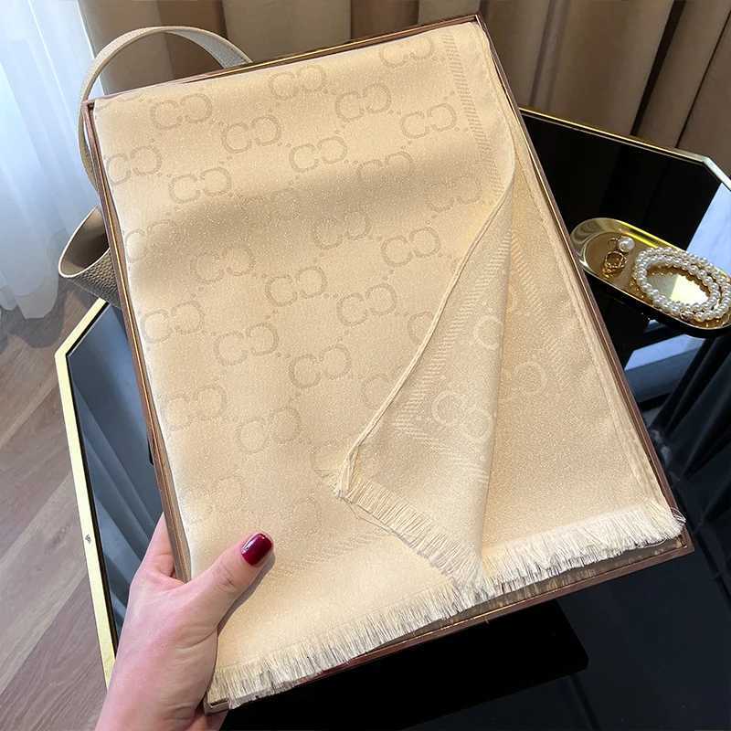 Luxury Brand Latest Wen Scarf Luxury Brand Bohia Hijab Long Muslim Shawl Foard Soft Tuan Wraps For FabandW251027