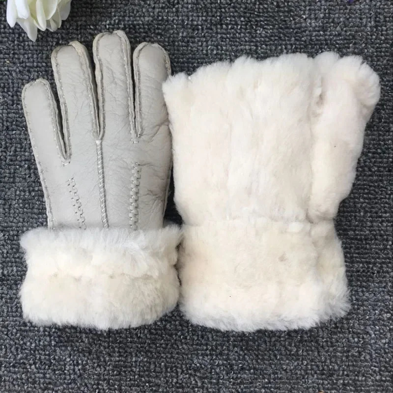 100 Genuine Sheepskin Leather Gloves Women Winter Autumn Fashion Warm Fleece Snow Mittens Men Outdoor Five Finger Wrist Gloves 251024