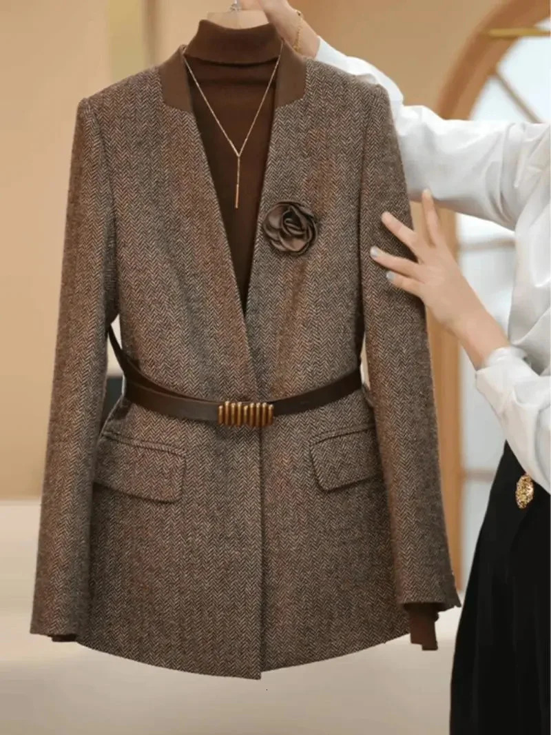 Plus Size 4XL High Quality Coffee colored Suit Jacket For Women Spring Outwear Fashion Simple Wool Coat Autumn Blazer With Belt 251027