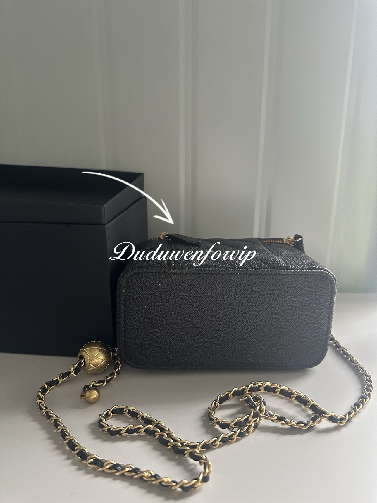 Storage Box 19X10X11.5Cm gift organization box with adjust chain party gift full packing Handle case