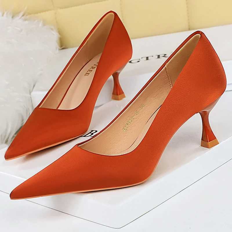 BIGTREE Shoes Kitten Heels 55 Cm Women Pumps Silks Satins Lady Heels Fi Women Shoes Low Heel Female Shoes Large Size 43XJ251027