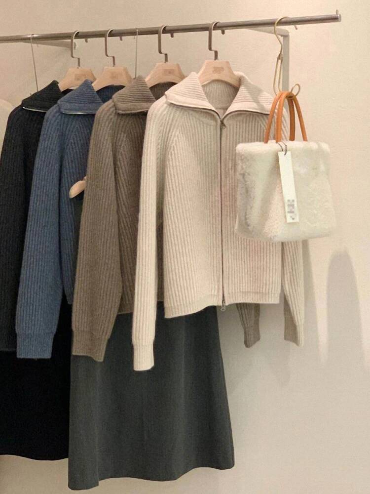 Zipper 100% Pure Cashmere Cardigan Ladies Knitted Coat Thickened Sweater Lapel Loose Autumn And Winter.
