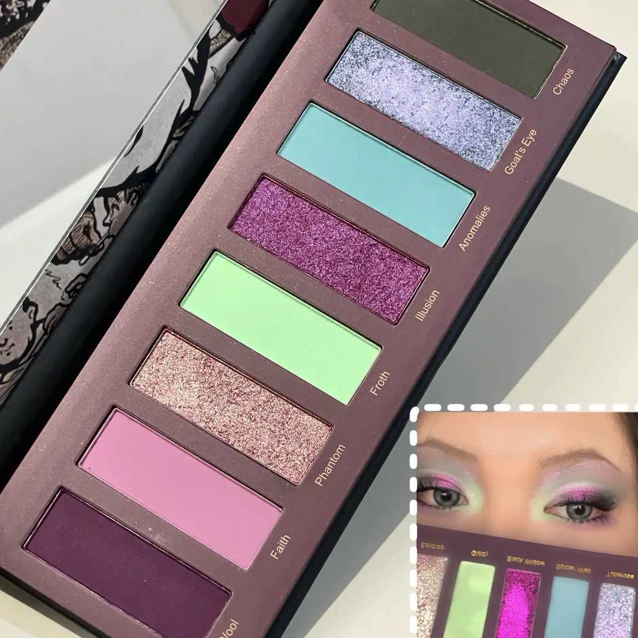 8 Color Punk Eye Shadow Palette Matte Pearlescent Smoke Polarized Purple Eyeshadow Blue Green Glitter Eye Halloween Makeup PaletXJ251027