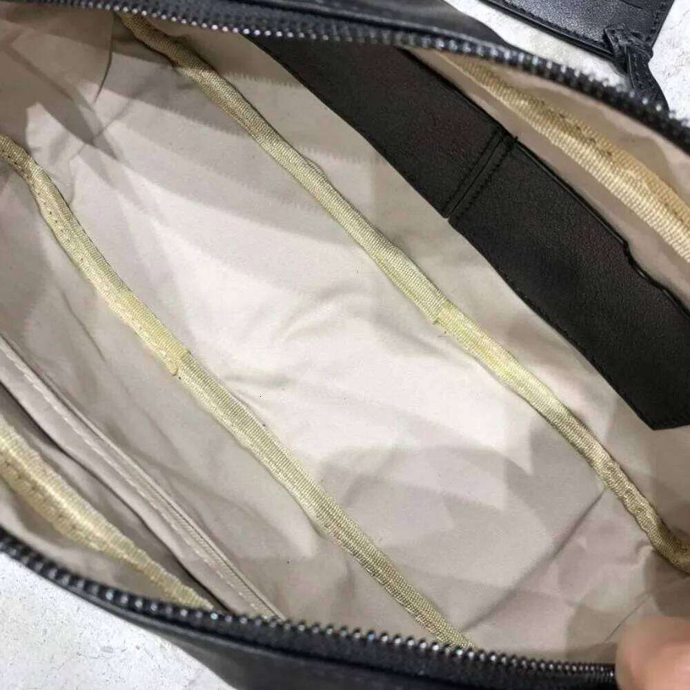 Fashion Brand Pillow 100% Natural Leather Shoulder Purs Vintage Women Cowhide Underarm Bag Purse Large Double Straps Handbag