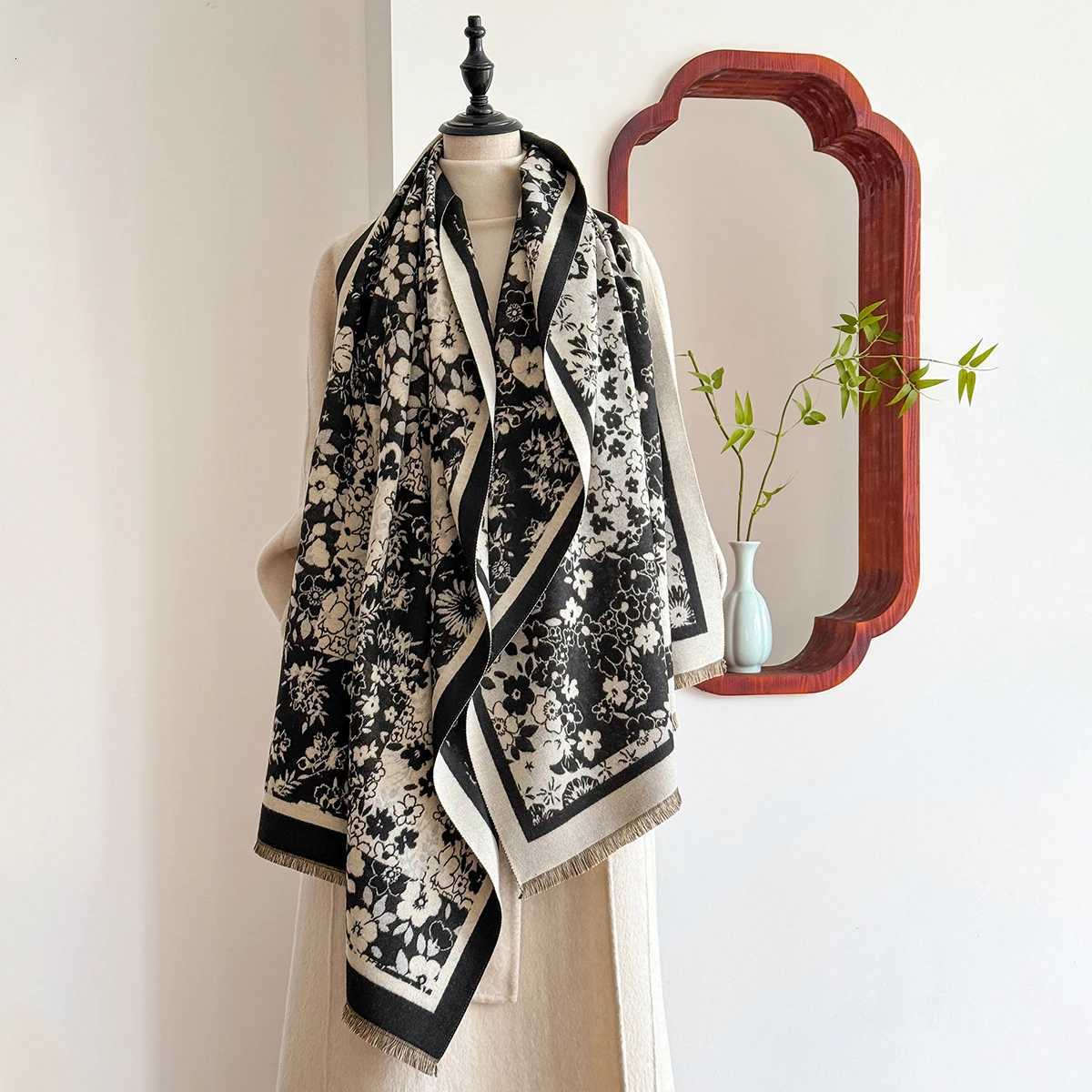 Winter Wens Luxury Thick Warm Pashmina Wrap Imitation Cashmere Scarf Flower Jacquard Design Casual TwoSided WrapW251027