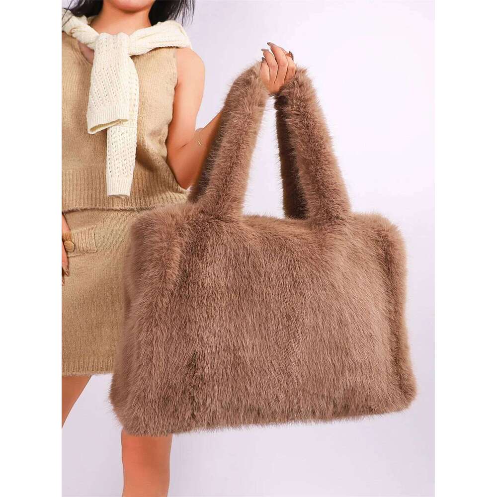 Winter Fashion Women's Furry Tote Handbags Large Capacity Commuter Ladies Faux Fur Shoulder Bag Soft Plush Female Crossbody Bags