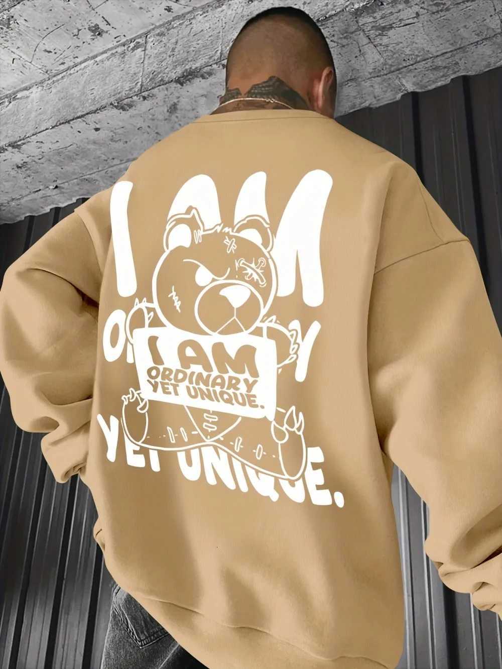 Autumn mens fashionable and personalized teddy bear letter print comfortable soft long sleeved pullover outdoor street top W251027