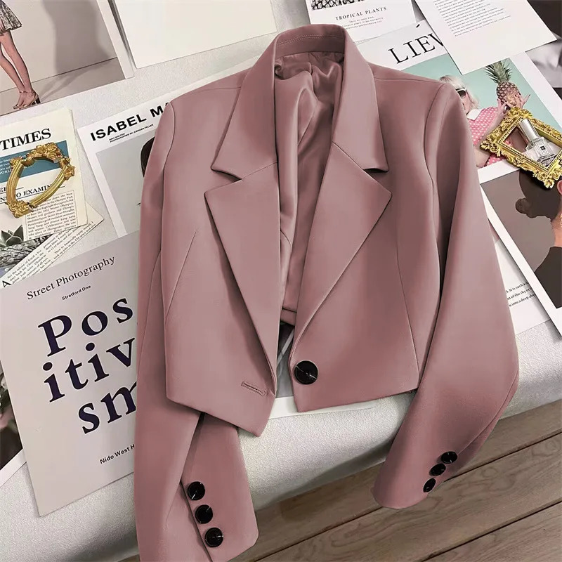 Autumn Black Cropped Blazers Woman Trend Allmatch Notched Collar Crop Jacket Women Korean Chic Single Button Suit Coat 251027