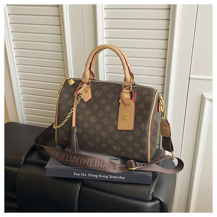 2026 New Designer Bags for Women Fashion Shoulder Bags Handheld Pillow for Women New Pattern Printed Ladies Cylinder Shoulder Crossbody Bag