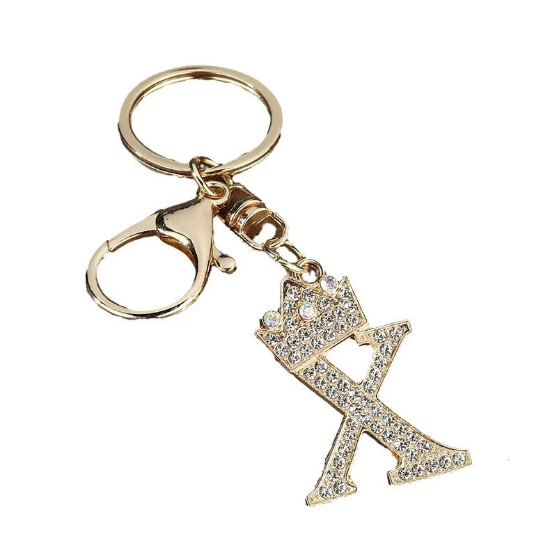 Fashion Rhinestone 26 Letter Keychain Crown Metal Keyring for Women Girls Car Handabg Phone Pendant Charm DIY Accessoreis 251021