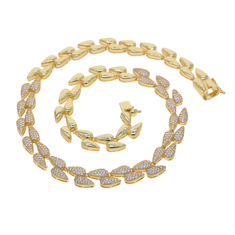 2025 New Arrivals Fashion Geometric Water Drop Shaped Necklace Paved Bling Cubic Zirconia Women Girl Party Wedding Jewelry