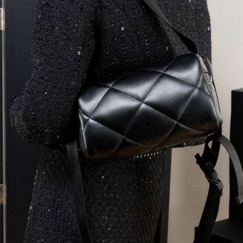 Designer Bag Luxury Bag Fashionable Autumn And Winter New Sheepskin Single Shoulder Dia Grid Women's Bag, Casual Versatile Crossbody Bag