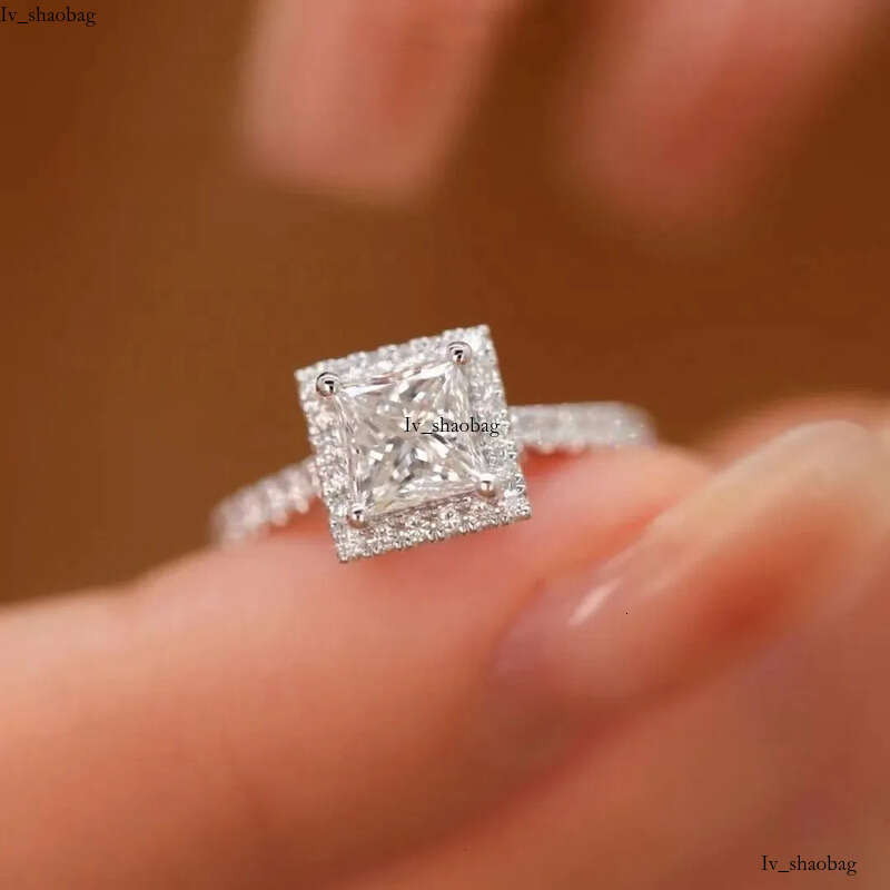 7Carat 1ct 5.5mm Princess Cut Moissanite Ring D Color with GRA Certificate for Wedding Engagement aaa