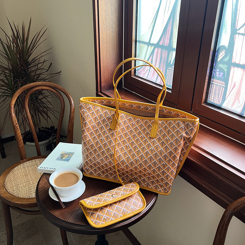 designer bag New Tote Printed Grid Shoulder with Large Small Sizes for Work and Commuting Women s Bag 4345018