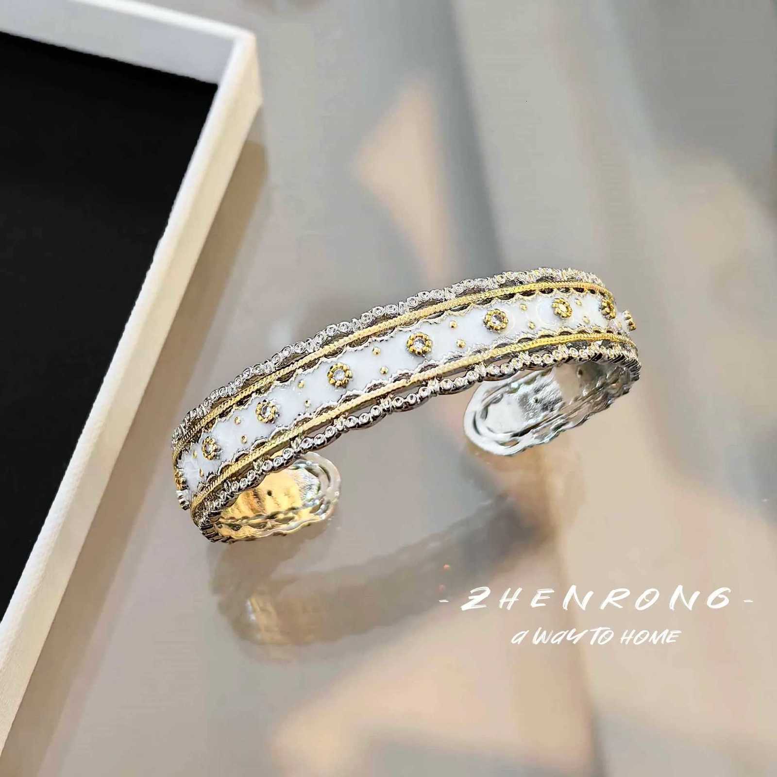 Foydjew Italian Vintage Jewelry Lace Design White Enamel Bracets For Wen Egant Banquet Party AccoriesW251027