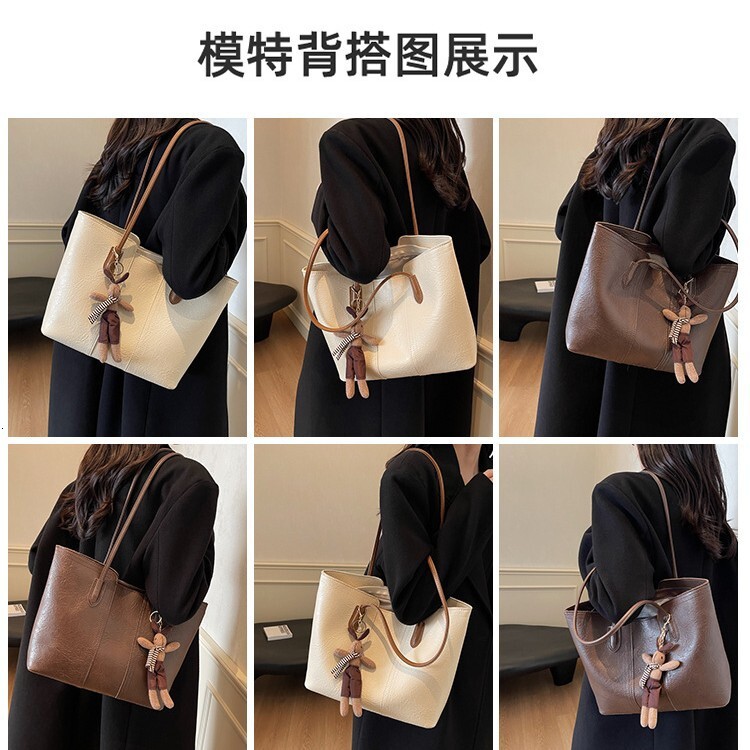 Free shipping designer bag Autumn and Winter Large Capacity Commuting Tote Bag Women Fashion Niche Versatile Shoulder Bag