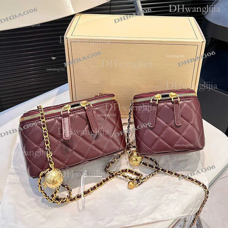 DHGM Two Sizes Woman Desiner Makeup Ba Golden Ball Seven Colors Lambskin Leather Vanity Box Adjustable Matelasse Chain Crossbody Bas Cosmetic Case Sho