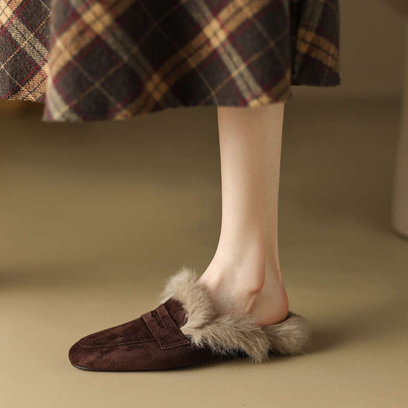 Furry Slippers for Women, Outdoor Loafers, Lazy Half Slippers, French Genuine Leather Mules, Winter Versatile Single Shoes, Large Size