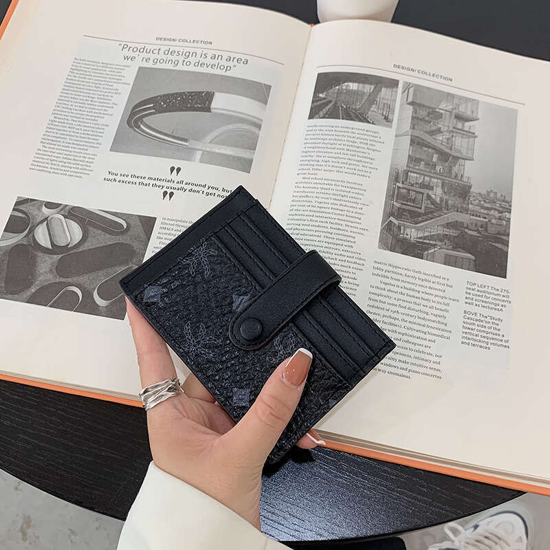 Trendy INS Style Holder Exquisite Autumn Winter Simple Buckle Small Wallet New Bank Card Case