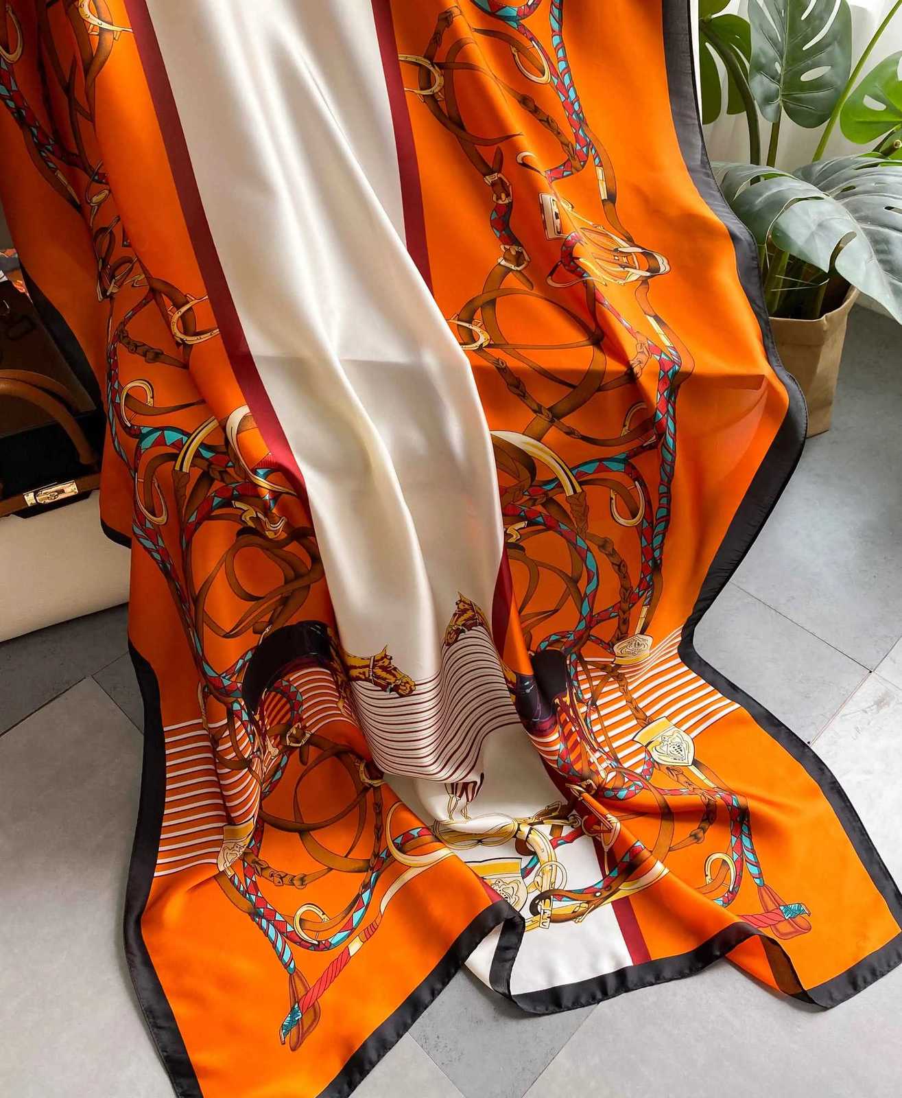 New 18090cm fashion Silk Scarf Scarftop wraps Wen Vintage Four Seasons Hair Scarve Hijab Foard Bandana Fme scarfW251027