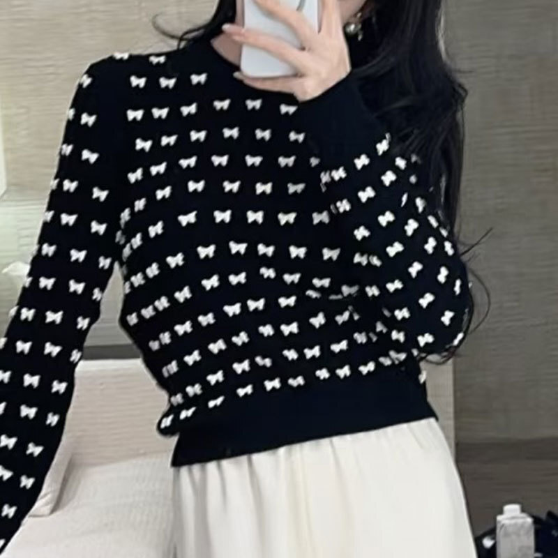 Luxury Designer Women's Black White Bow Long Sleeve Sweater Fashion Runway Wool Blend Round Neck Soft Pullover Two Colors Classic Winter Base Clo