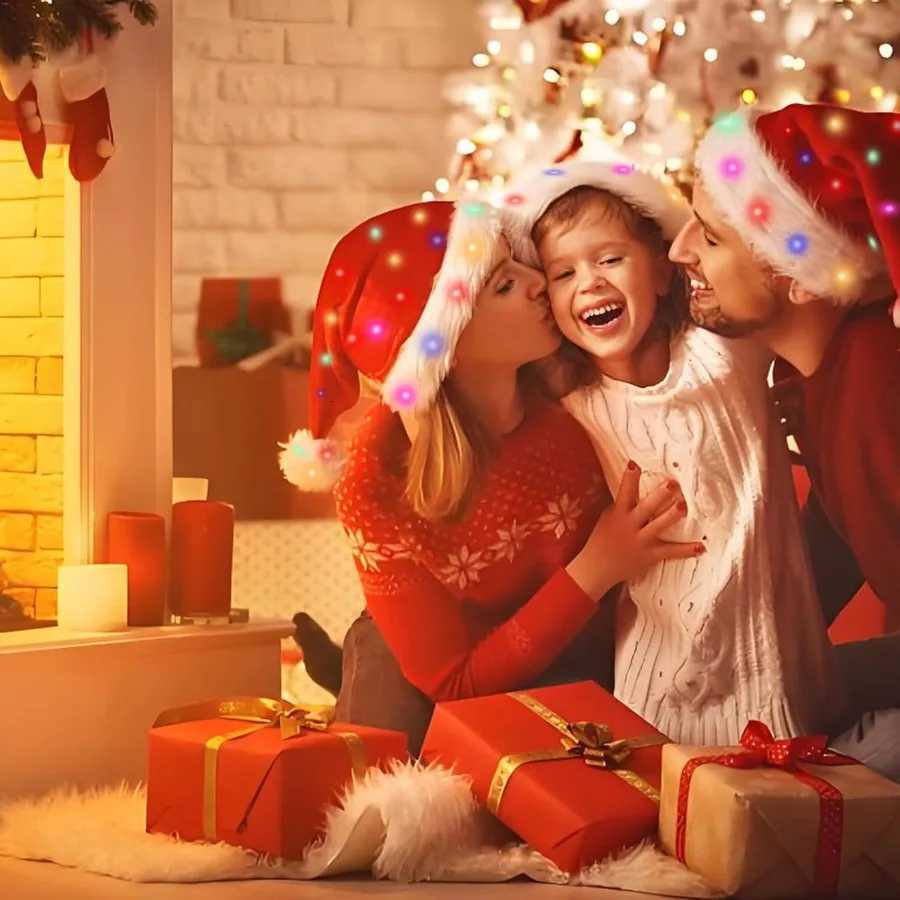 Light Up Christmas Santa Hat Red Velvet Xmas Costume Hats for Adult Women Men Party Holiday Unisex New Year Festive Headwear wiW251027