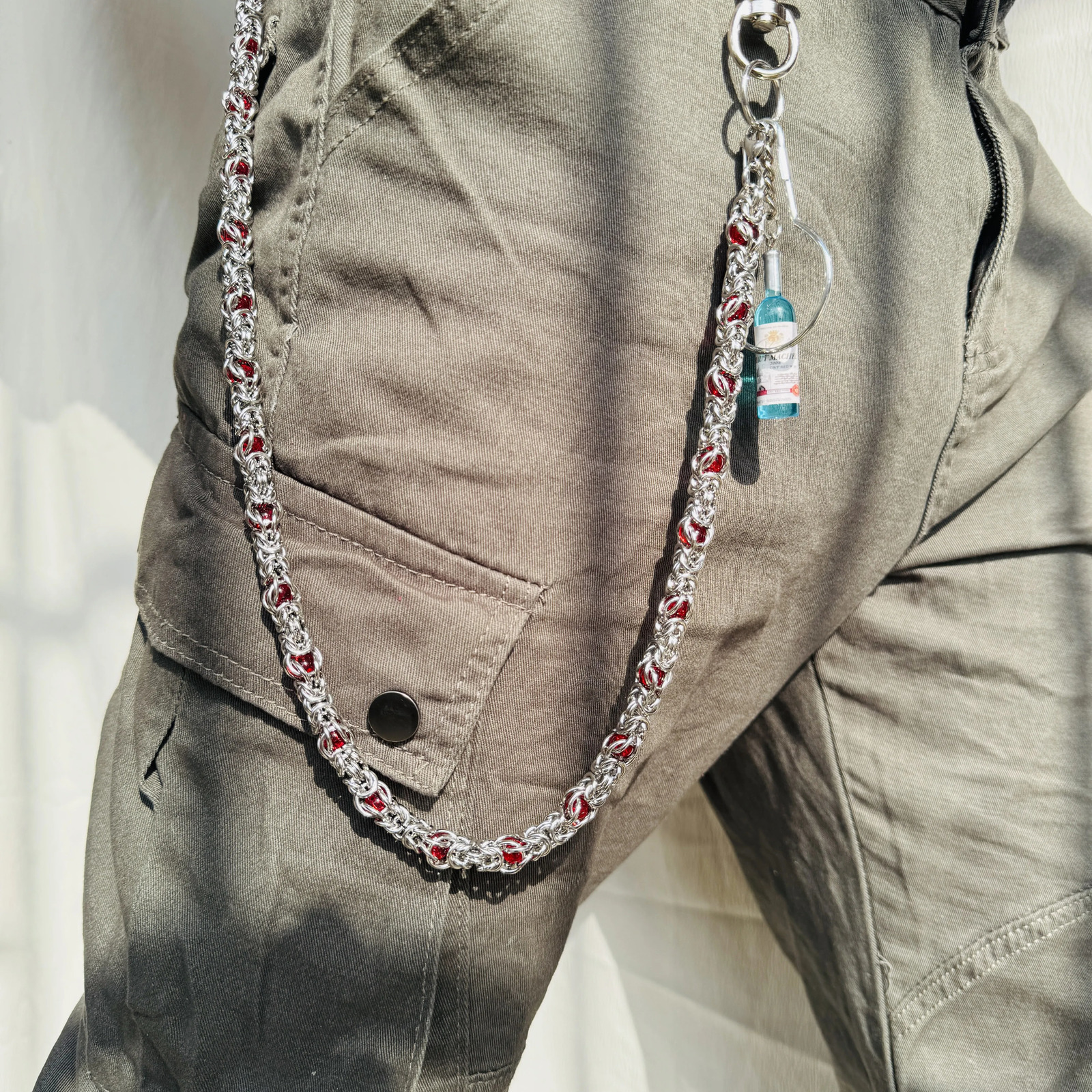 Handmade punkstyle trouser chains fashionable chain beadembellished highquality denim accessories 251023