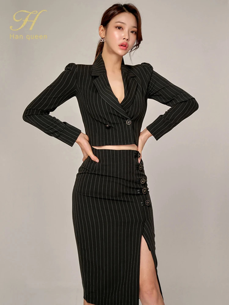 H Han Queen Autumn Winter Stripes Occupation 2Piece Suits Women Elegant Blazer Simple Sheath Pencil Skirts Korean Casual Set 251023
