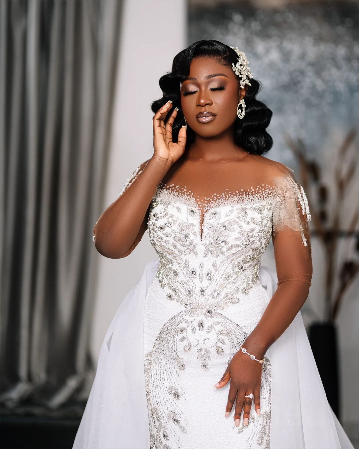 Arabic Aso Ebi Plus Size Wedding Dress in White with Beaded Crystals Sequined and Detachable Train Luxurious Style