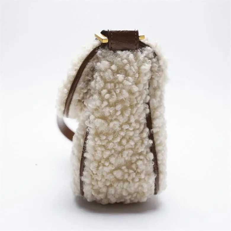 Fashion Women Bags Faux Lamb Fur Shoulder Bags Luxury Tote Female Faux Woolen Fur Plush Flap Handbag Y251027