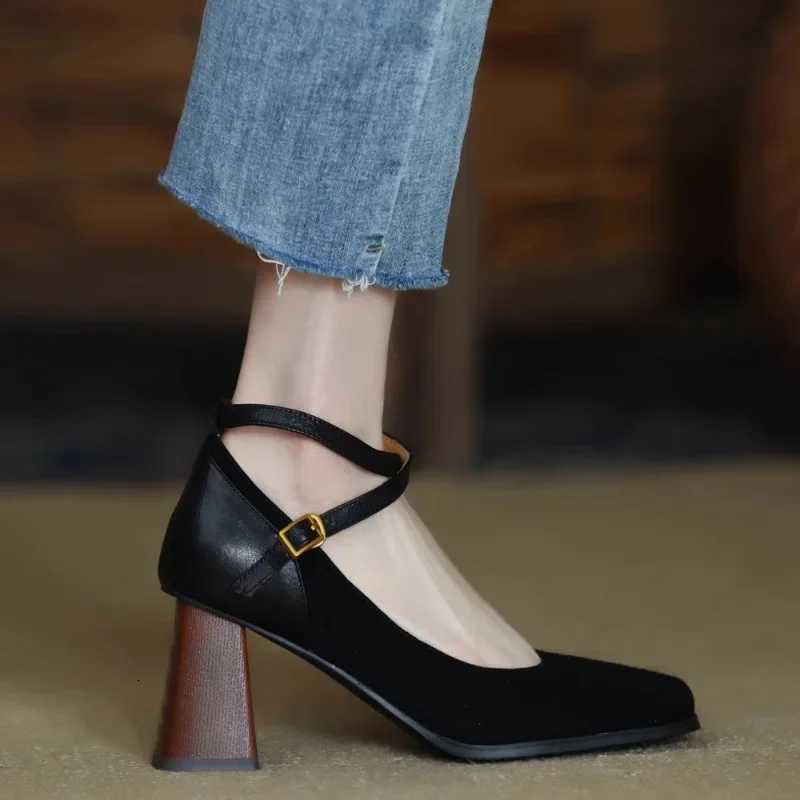 Spring and Autumn New Fi Square Toe Thick Heel Matte Sexy Trendy Cross Buckle Womens ShoesXJ251027