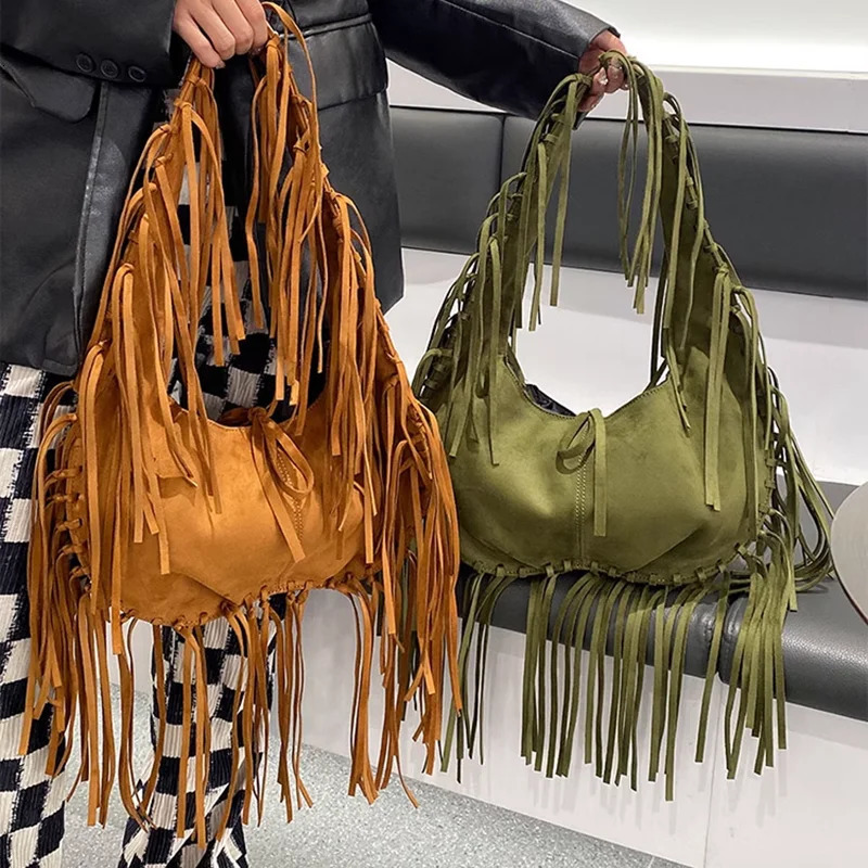 Trendy Retro Tassel Women Armpit Bag Suede Dumpling Bag Shoulder Bag Western Cowboy Females Holiday Crescent Bag 2025 251027