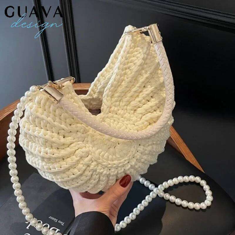 Creative Conch Shaped Crochet Women Shoulde Bags Funny Cute Pearls Chains Handmade Weave Crossbody Bag Novelty Small Handbags